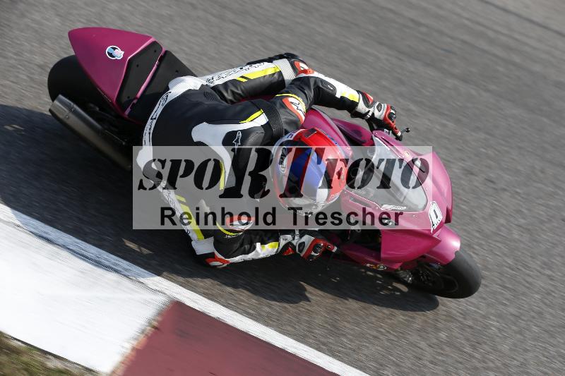 Archiv-2025/49 26.08.2025 Cornu Master School ADR/rot-rouge/0